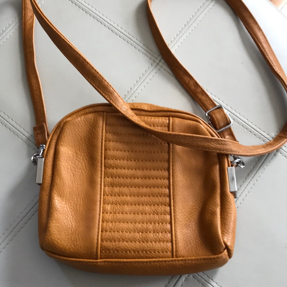 Small crossbody bag